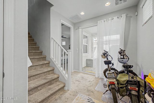 654 W FLINTLOCK Way, Chandler, AZ 85286