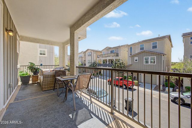 654 W FLINTLOCK Way, Chandler, AZ 85286