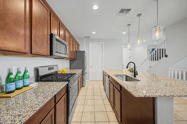 654 W FLINTLOCK Way, Chandler, AZ 85286