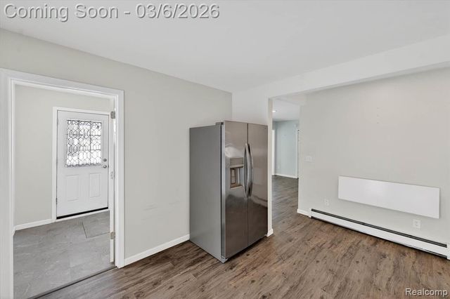 2754 Fishermans Drive, Highland, MI 48356