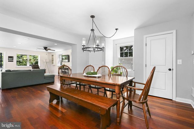 2949 LOVELL AVE, Broomall, PA 19008
