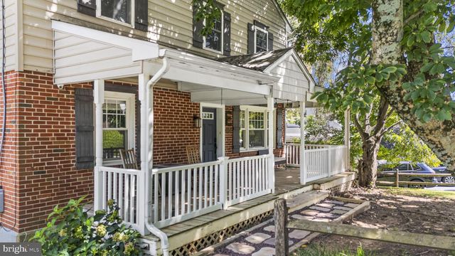 2949 LOVELL AVE, Broomall, PA 19008