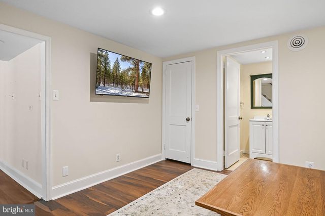 2949 LOVELL AVE, Broomall, PA 19008
