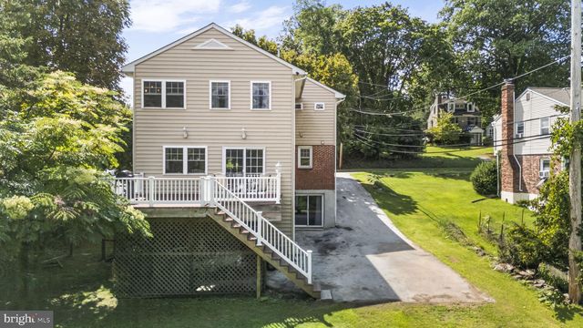2949 LOVELL AVE, Broomall, PA 19008