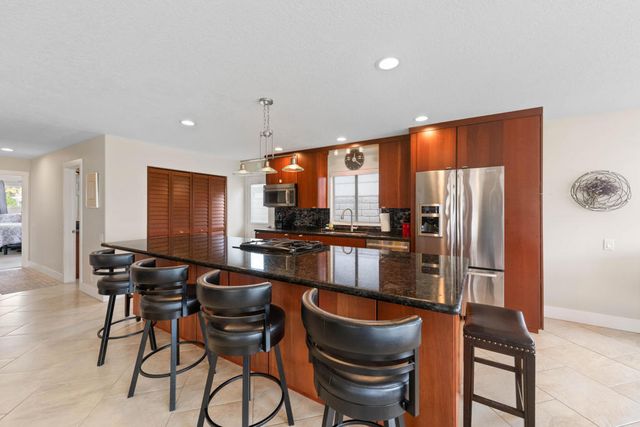 73721 Oak Flats Drive, Palm Desert, CA 92260