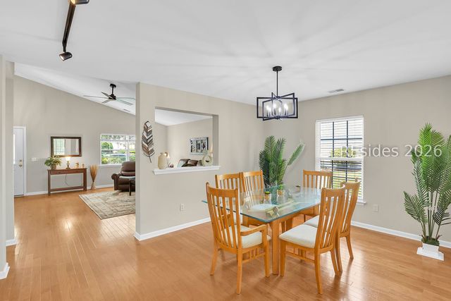 102 Pine Ridge Dr, Bluffton, SC 29910