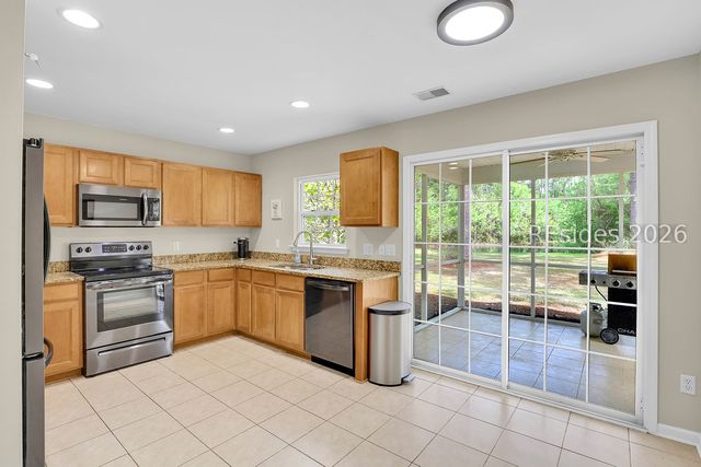 102 Pine Ridge Dr, Bluffton, SC 29910