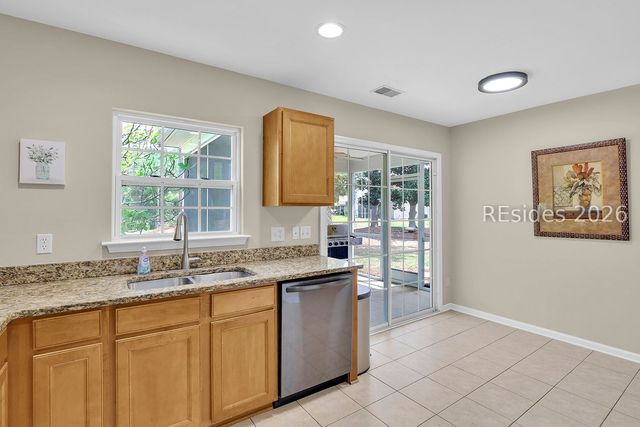102 Pine Ridge Dr, Bluffton, SC 29910