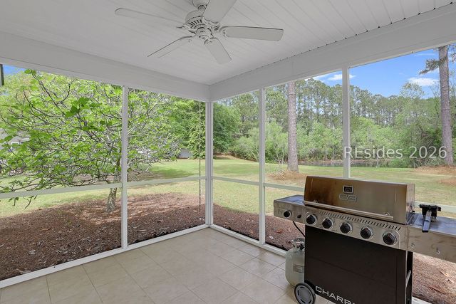102 Pine Ridge Dr, Bluffton, SC 29910