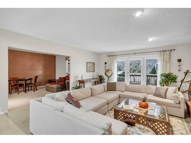 7134 Cedarwood Cir, Boulder, CO 80301