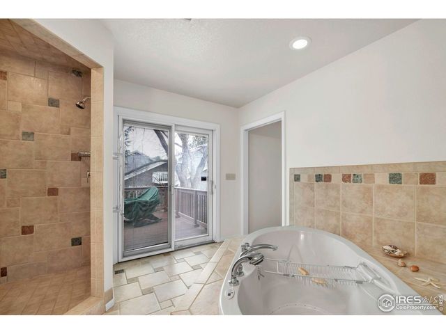 7134 Cedarwood Cir, Boulder, CO 80301