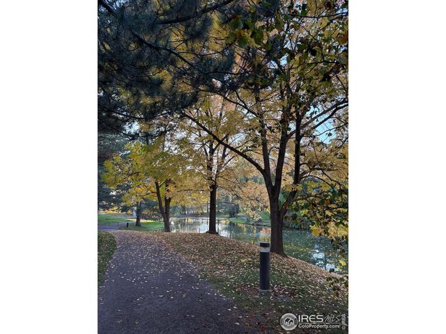 7134 Cedarwood Cir, Boulder, CO 80301