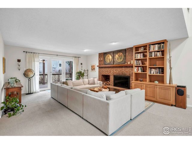 7134 Cedarwood Cir, Boulder, CO 80301