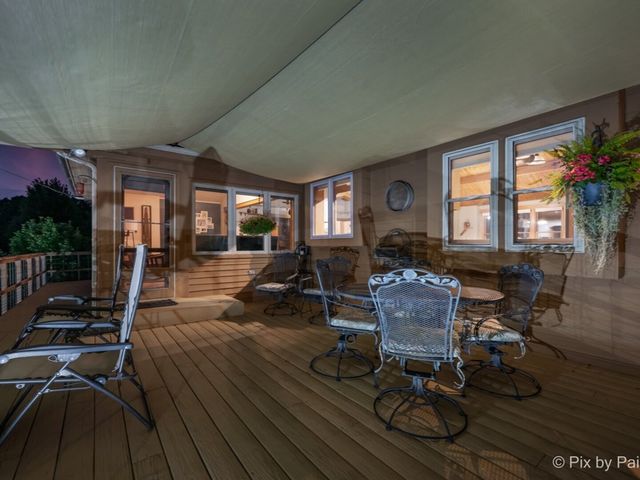28 Tomahawk Trail, Oswego, IL 60543