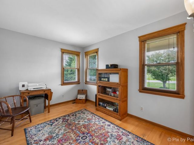 28 Tomahawk Trail, Oswego, IL 60543