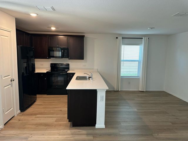 3210 Normandy Brook Road, Dallas, TX 75212