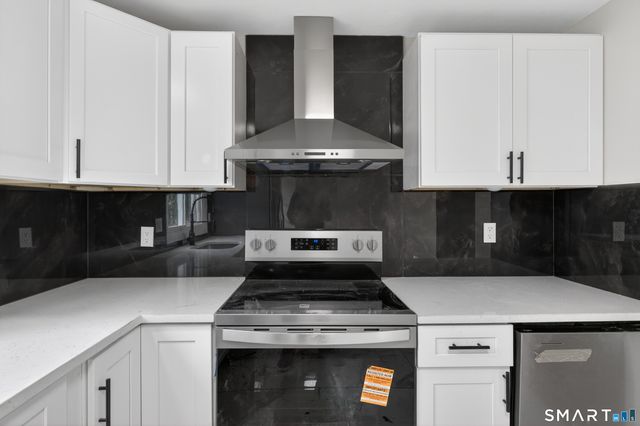 101 Croft Drive, Manchester, CT 06042