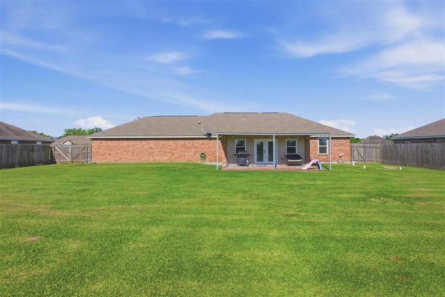 4100 Bertie Ann Road, Moss Bluff, LA 70611