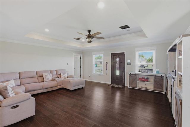 4100 Bertie Ann Road, Moss Bluff, LA 70611
