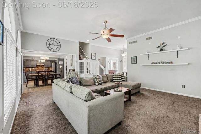 49033 Deerfield Park, Macomb Township, MI 48044