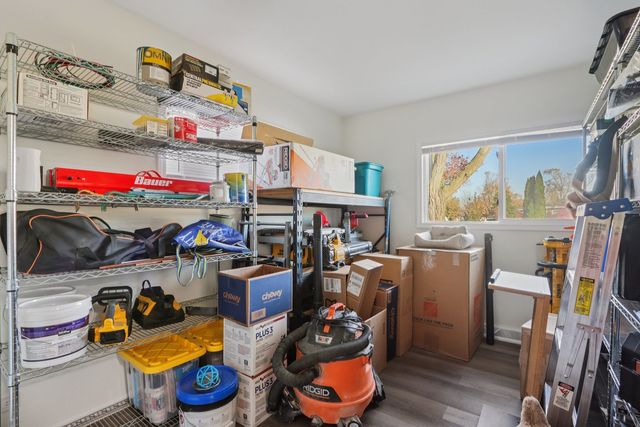 866 Clark Lane, Des Plaines, IL 60016