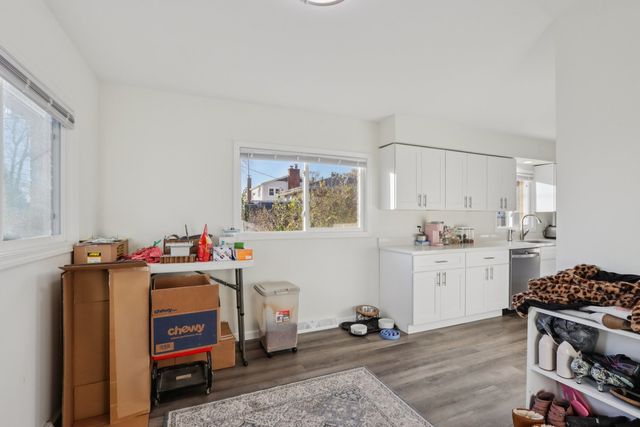 866 Clark Lane, Des Plaines, IL 60016