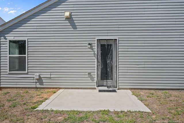 250 Melbourne Drive, Raeford, NC 28376