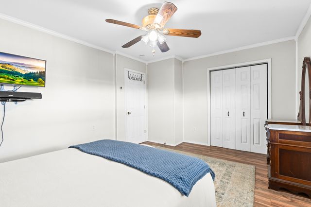 183 Grand Prairie Drive, Whitney, TX 76692