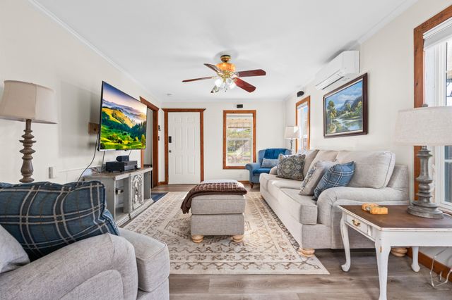 183 Grand Prairie Drive, Whitney, TX 76692