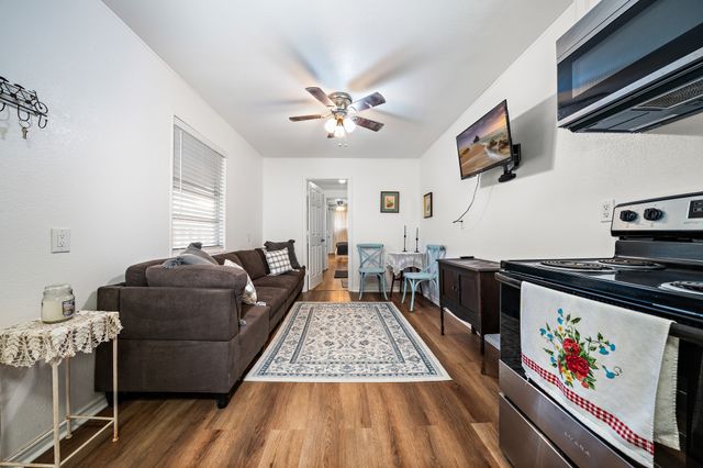 183 Grand Prairie Drive, Whitney, TX 76692