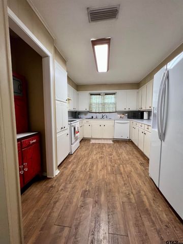 1629 Pineview, Hideaway, TX 75771