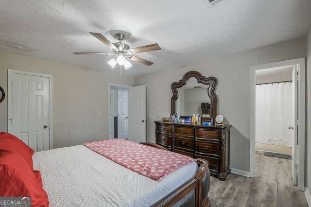 356 Meadow Trace Drive, Auburn, GA 30011