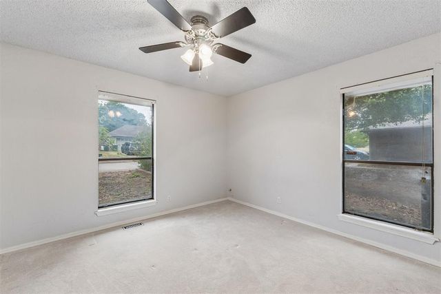 2516 Brookdale Avenue, Edmond, OK 73034