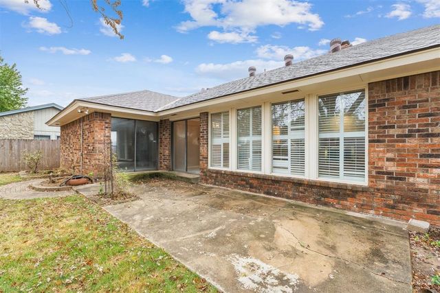 2516 Brookdale Avenue, Edmond, OK 73034