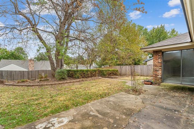 2516 Brookdale Avenue, Edmond, OK 73034