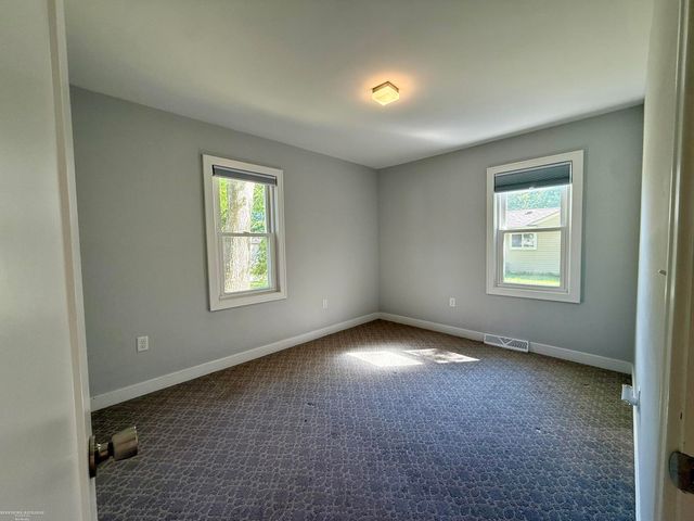 620 S Briarvale Drive, Auburn Hills, MI 48326