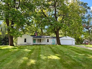 620 S Briarvale Drive, Auburn Hills, MI 48326