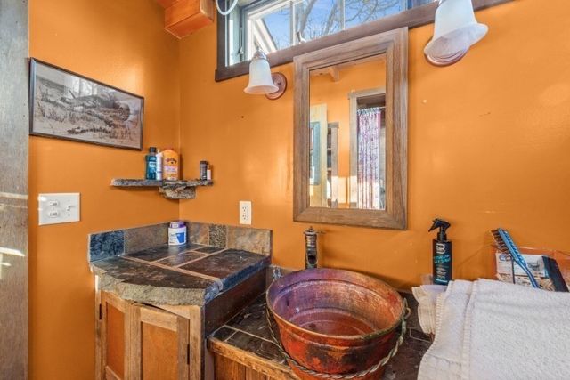 205 South Rd, Chilmark, MA 02575