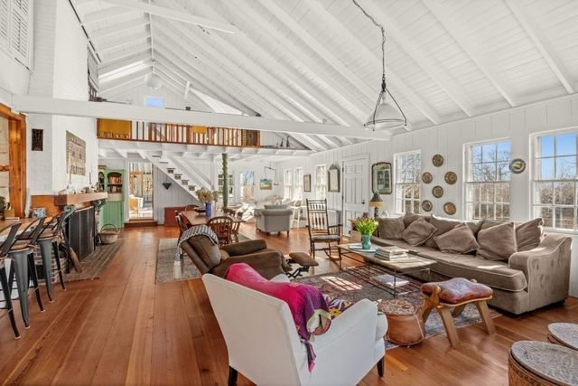 205 South Rd, Chilmark, MA 02575