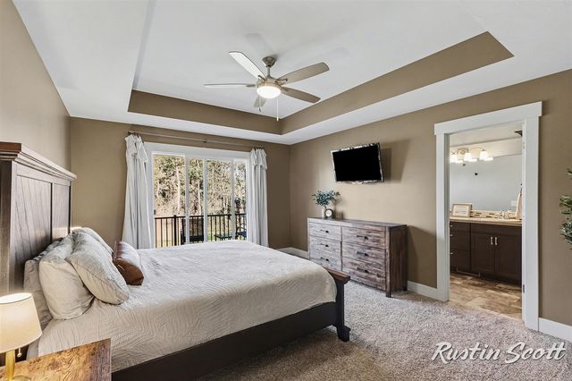 5573 Stanton Woods Drive, Hudsonville, MI 49426