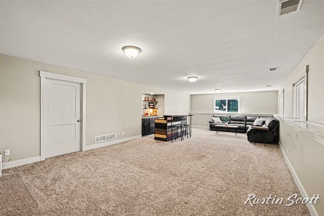 5573 Stanton Woods Drive, Hudsonville, MI 49426