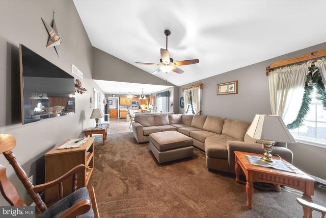 6 BILTMORE CT, Bear, DE 19701