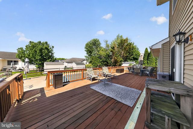 6 BILTMORE CT, Bear, DE 19701