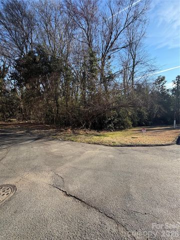 1320 Boone Street, Charlotte, NC 28216