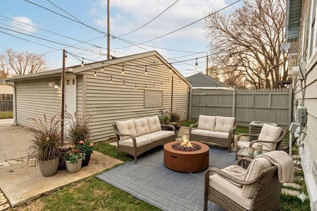 4607 N 42nd STREET, Milwaukee, WI 53209