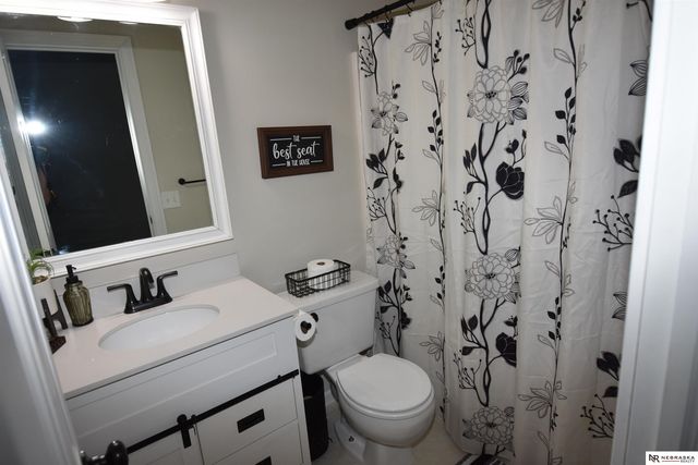 3501 S Hope Court, Lincoln, NE 68502