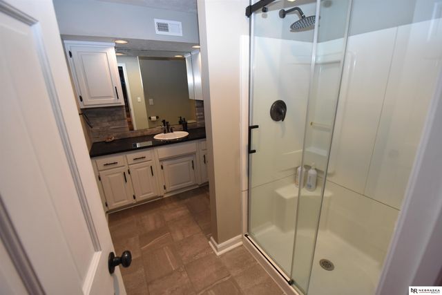 3501 S Hope Court, Lincoln, NE 68502