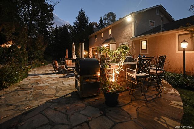 191 Cherry Lane, Airmont, NY 10952