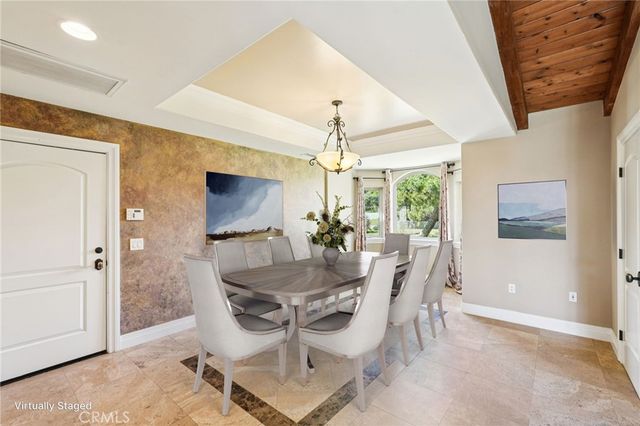 40000 Valle Vista, Murrieta, CA 92562