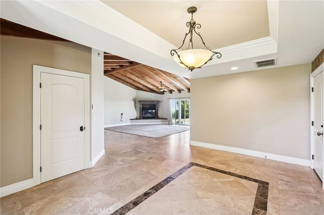 40000 Valle Vista, Murrieta, CA 92562